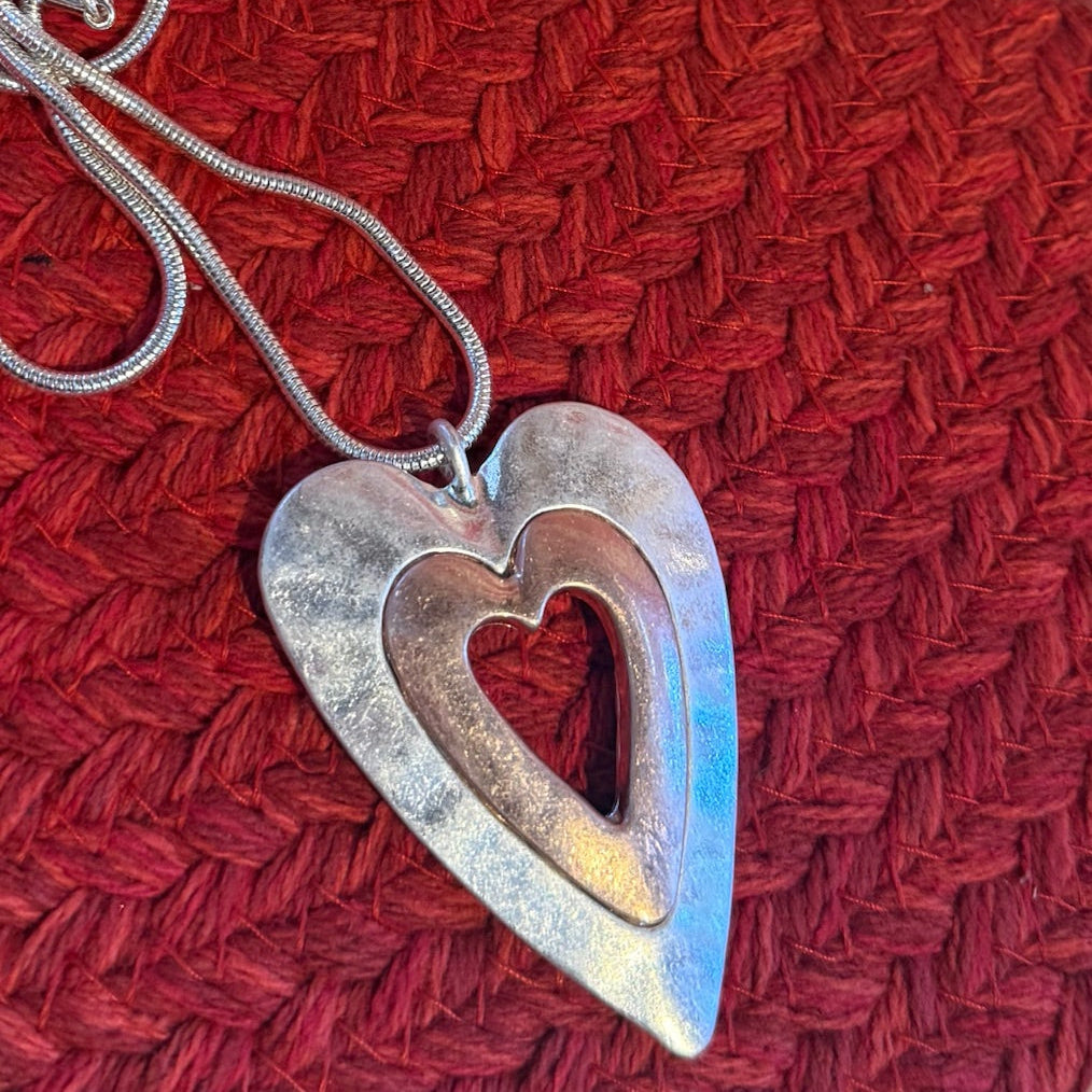 Heart Pendant Necklace - Chain 15"L