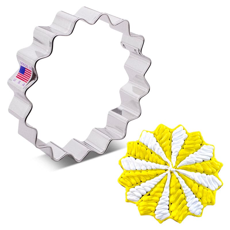 Fluted Circle Cookie Cutter - Shelburne Country Store