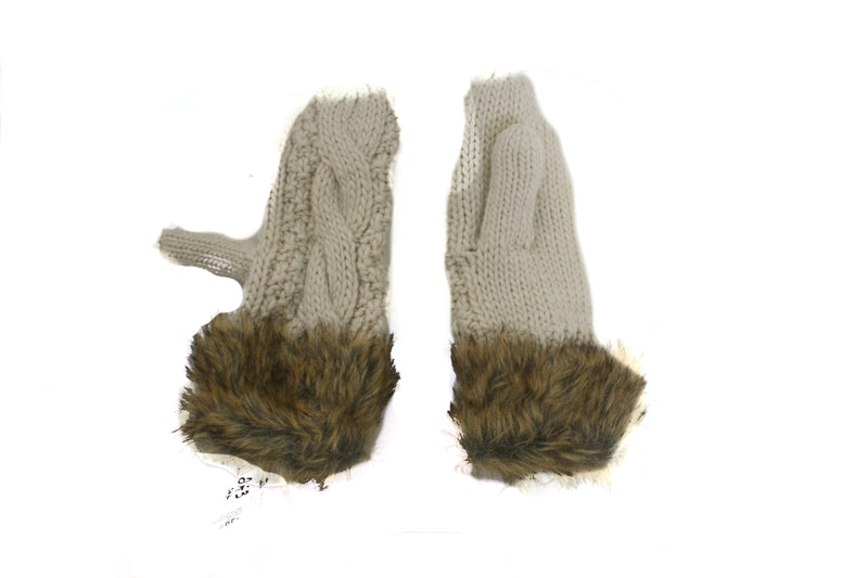 Oatmeal Scarf/Hat/Gloves Set Faux Fur - Shelburne Country Store