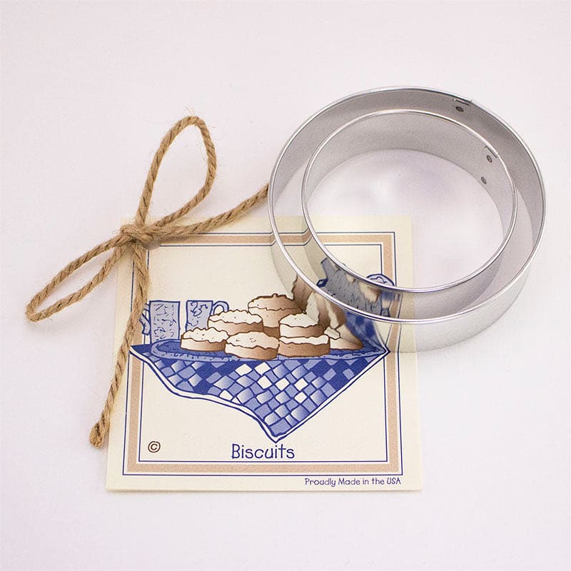 Biscuit Cutter With Recipe Card - Shelburne Country Store