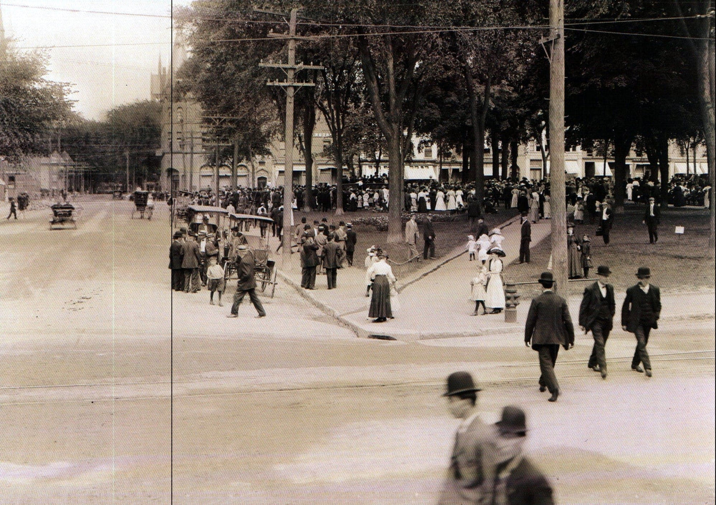 Vintage Burlington Card - - Shelburne Country Store