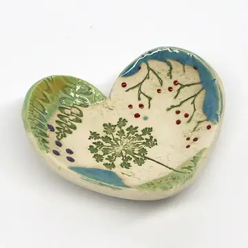 Pottery Dish Bowl - Pressed Flower Heart LG - Shelburne Country Store