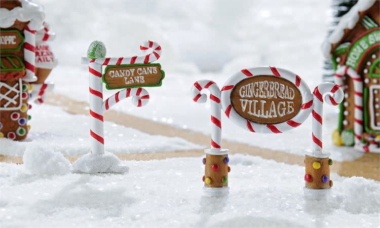Mini World Gingerbread Lane Sign - - Shelburne Country Store