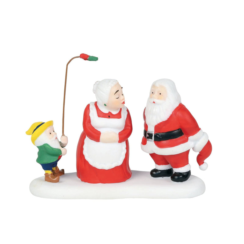 North Pole A Christmas Kiss - Shelburne Country Store