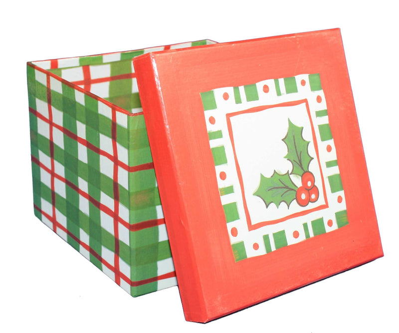 Holly Plaid Square Gift Box - - Shelburne Country Store