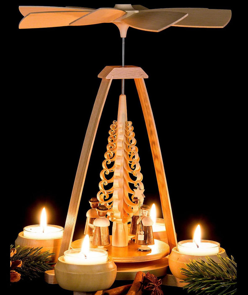 Mueller Pyramid Carolers - Single Tier - Shelburne Country Store