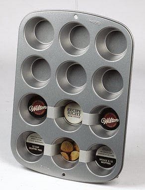 Wilton Recipe Right Nonstick 12-Cup Regular Muffin Pan - Shelburne Country Store