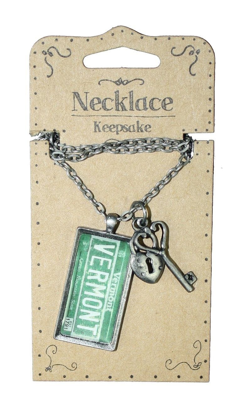 Vermont License Plate Necklace - Shelburne Country Store