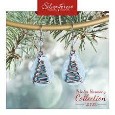 Christmas Tree on Blue Textured Background Earring - Shelburne Country Store