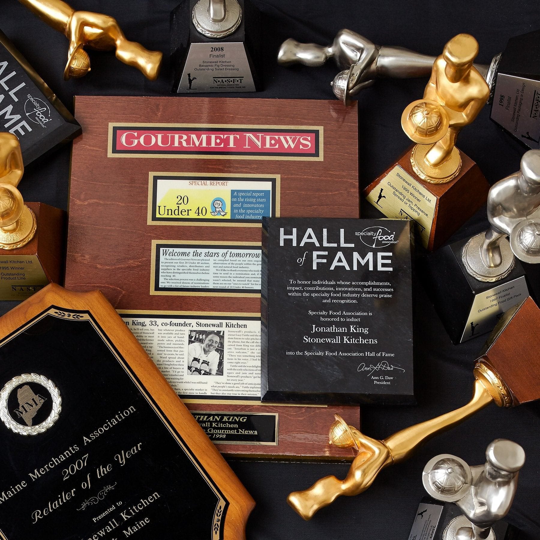 Stonewall Kitchen Lemon Herb Aioli - 10 oz jar - Shelburne Country Store