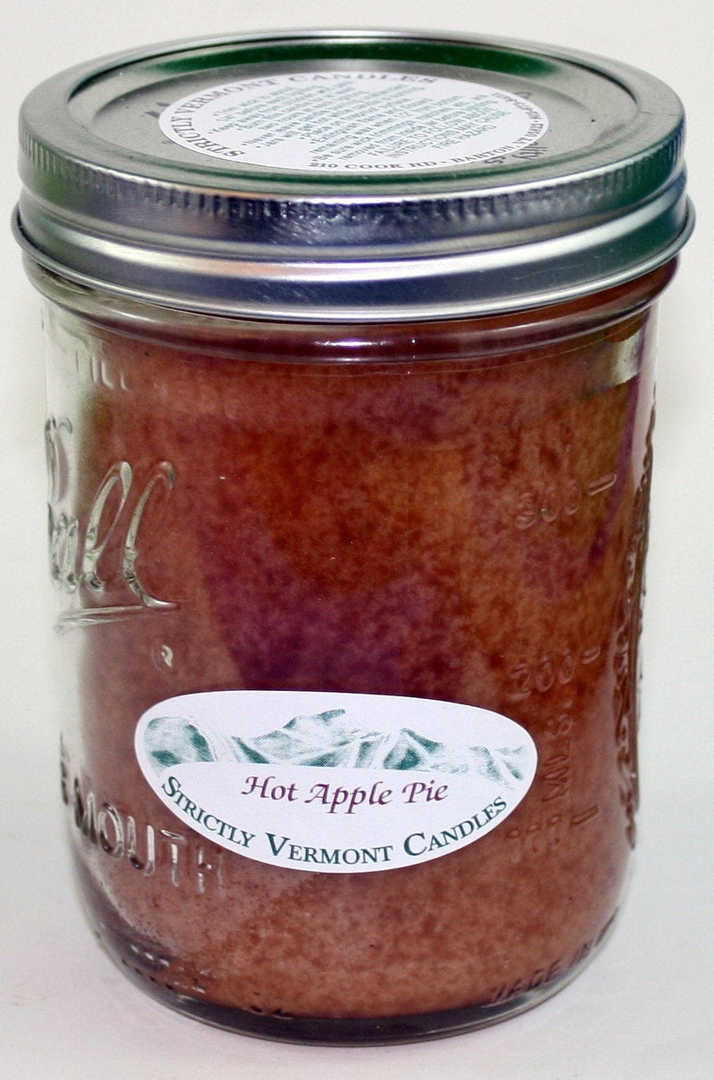 Vermont Hot Apple Pie Candle - - Shelburne Country Store