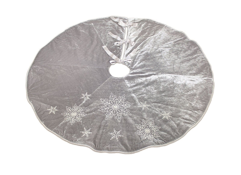 48 inch Embroidered Snowflake Tree Skirt - Shelburne Country Store