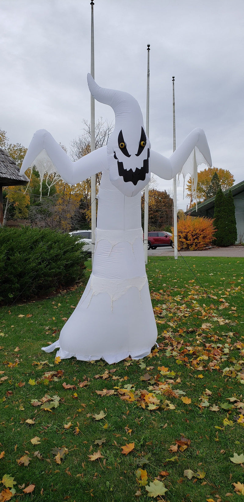 10 Foot LED Light-up Self-Inflating Ghost - Shelburne Country Store