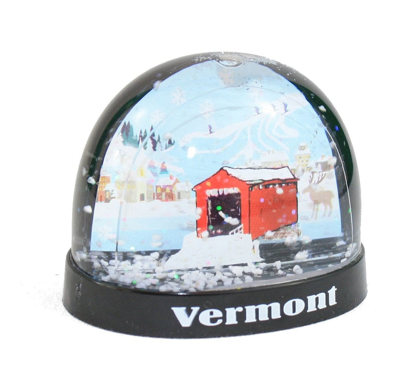 Vermont Small Winter Snowglobe - Covered Bridge - Shelburne Country Store